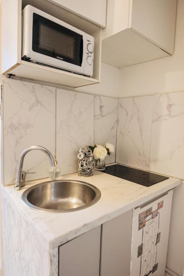 Fully Equipped Studio In The Heart Of Paris - Area Champs Elysees エクステリア 写真